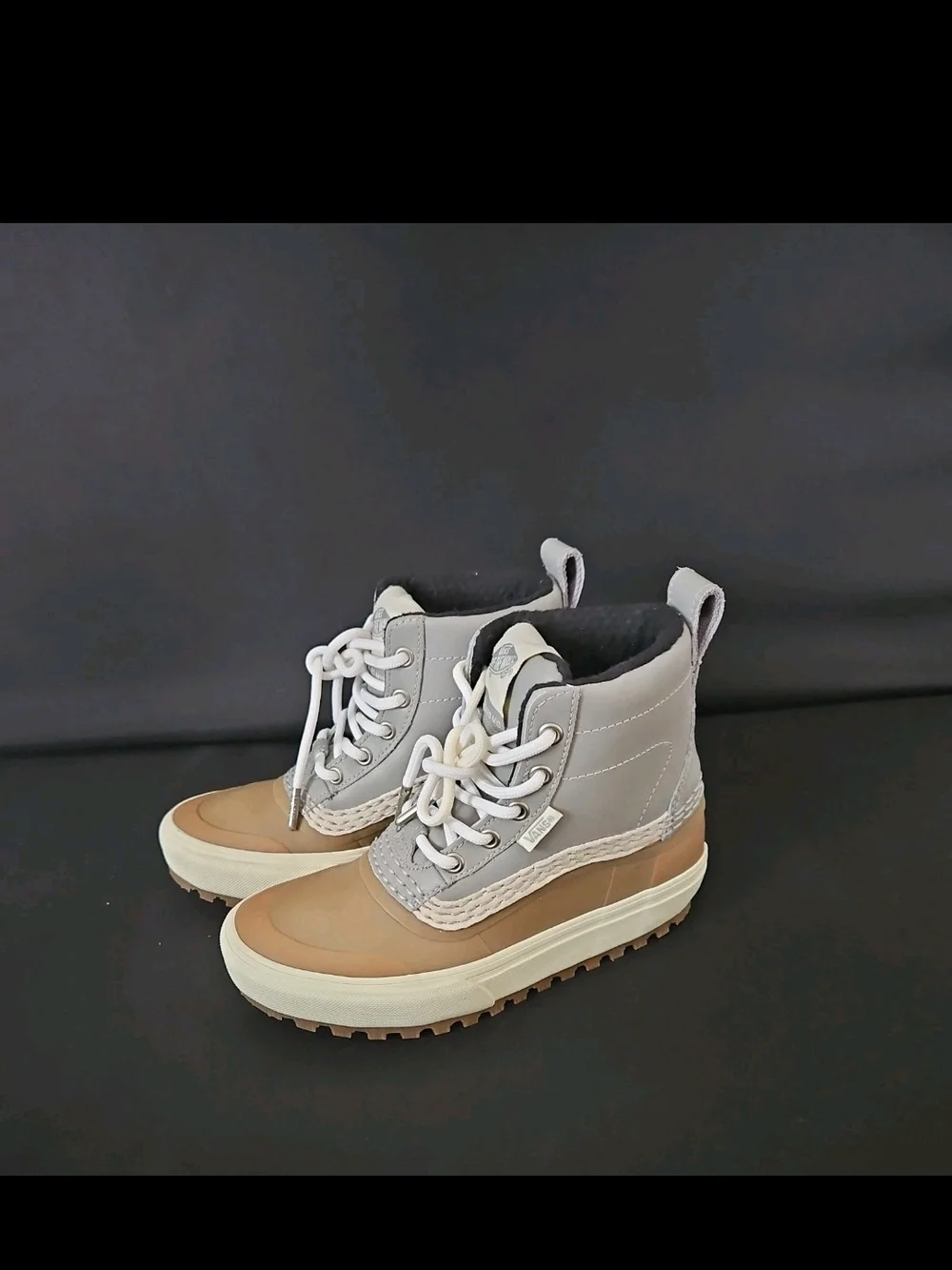 Vans Standard Mid MTE Kids Snow Boots Unisex Shoes Size Y 3.5 721454